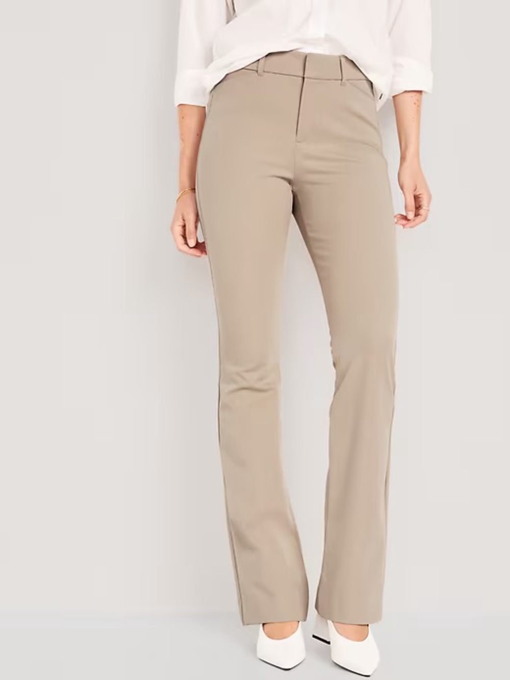 Old Navy Pixie Flare sz2 beige high rise